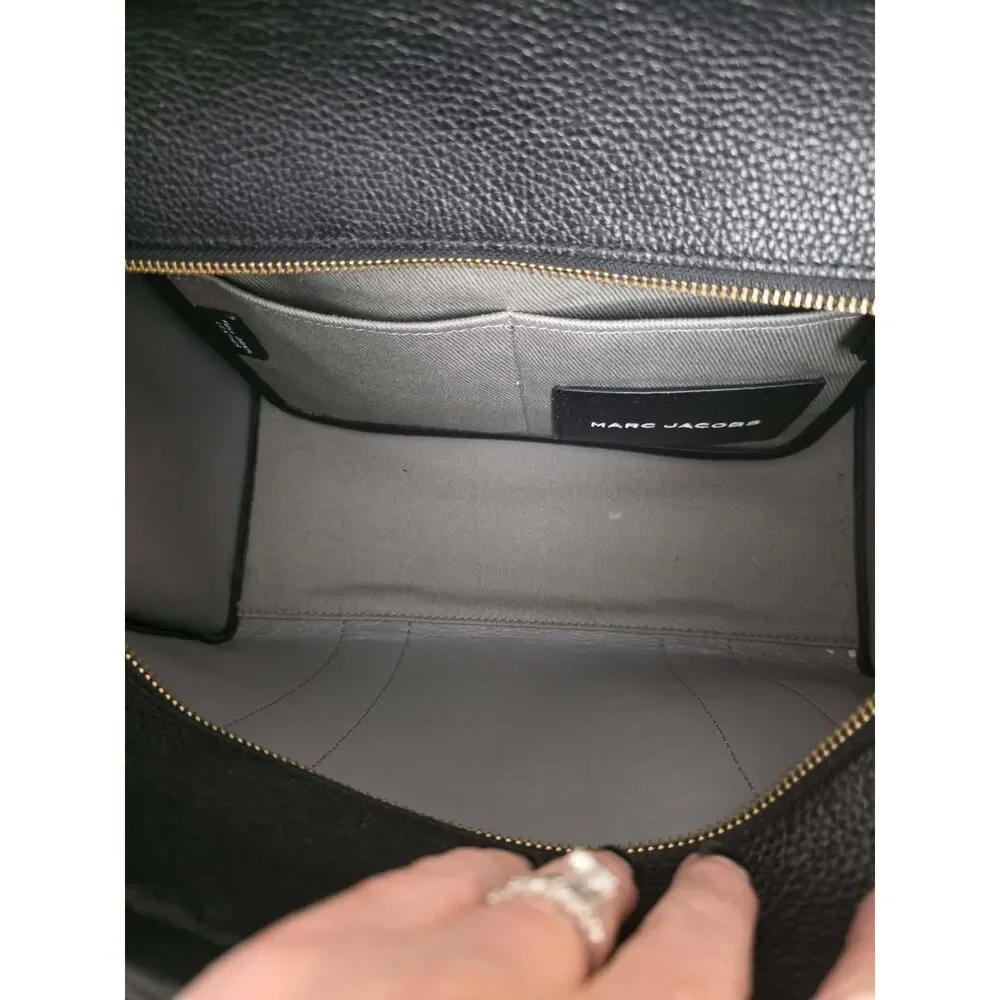 Marc Jacobs The Tote Bag – Medium Full Grain Leather